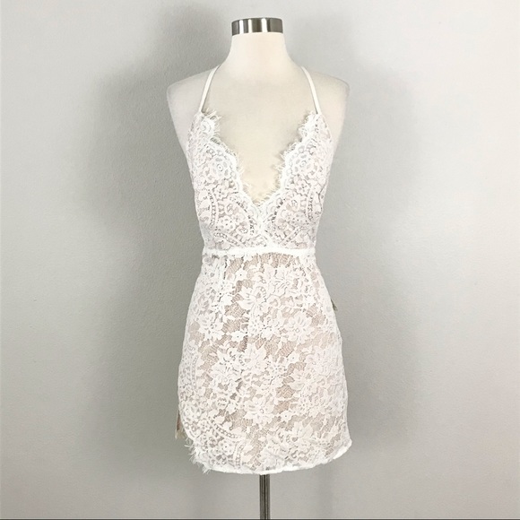 Tobi Large Lace Mini Dress White Side Eye Bodycon - Picture 6 of 11